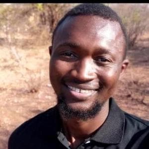 Philip Otieno , Bed(hons) Physics and Mathematics