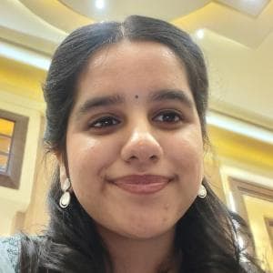 Maitri Yadav Strong command in English and Science