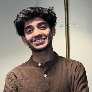 Prateek Dave Maths, physics, science and also hindi