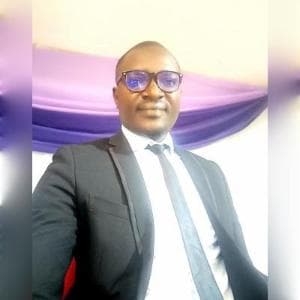 Thomas Moses Moko Science Tutor (20+ Exp) Maths, Physics etc