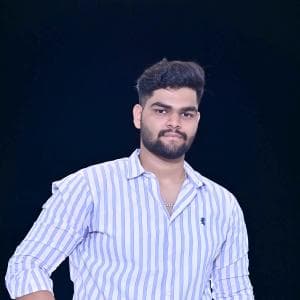 Aashay Yadav Business studies, communication, mentor
