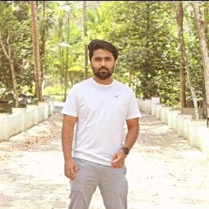 Manu Thomas I have 8 years experience in teaching Physics