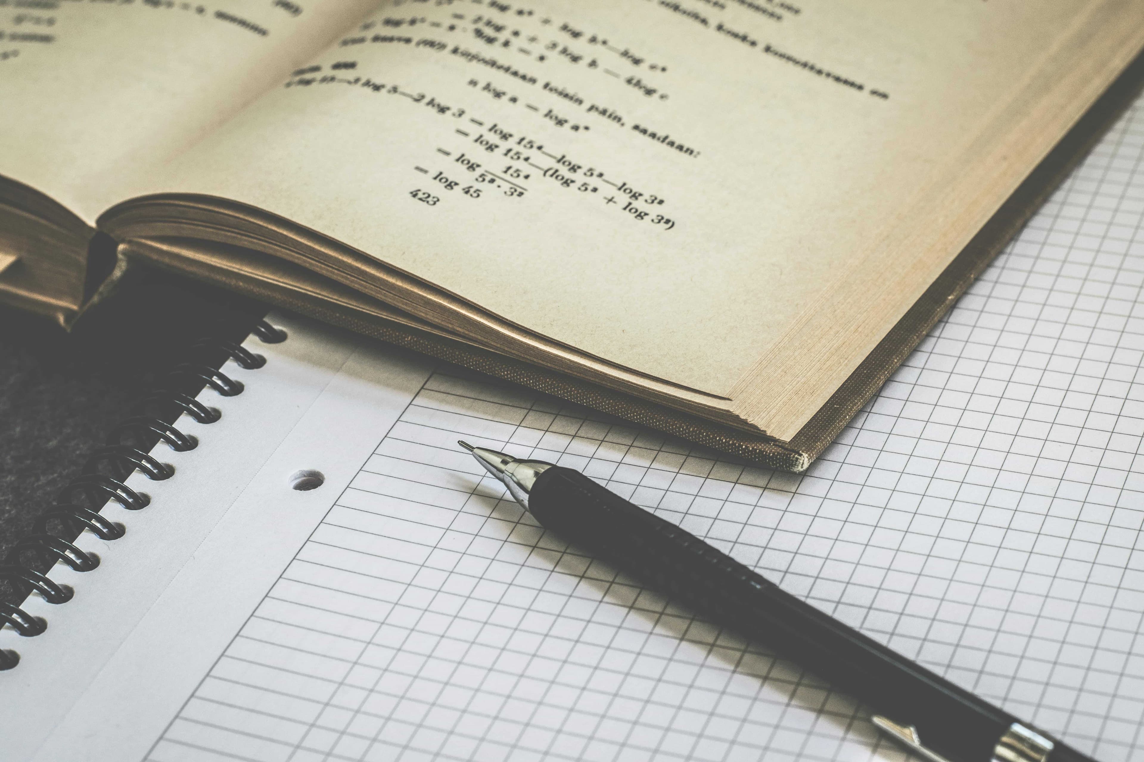 Top Study Habits of High-Scoring Students Across All Boards (CBSE, ICSE, IB, A-Level, University)