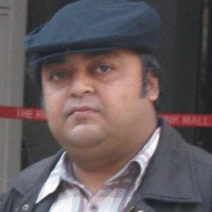 Sumit Maitra Maths & Physics (BOARDS+JEE-MAIN/ADVANCED NEET