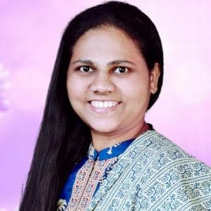 Kavita Mange Biology teacher