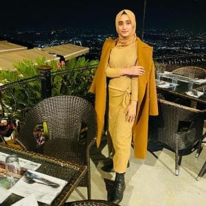 Iqra sajid I am a professional teacher