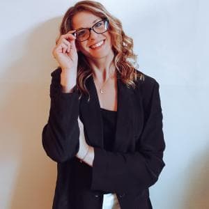 Sara Lorini Chemistry and biology tutor and exam expert