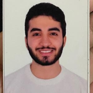 Bassem ayman Chemistry and biology and currently a doctor
