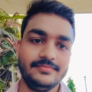 Avinash kashyap I am specialised in maths, science and English.