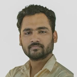 Divyansh Hariyale High school level biology teacher