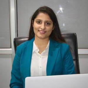 Ravneet Kaur GCSE/A levels/ICSE/CBSE Physics and Maths tutor
